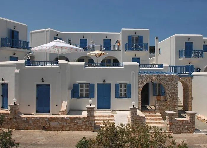 Contaratos Szálloda 4*