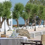 Hotel Contaratos 4*