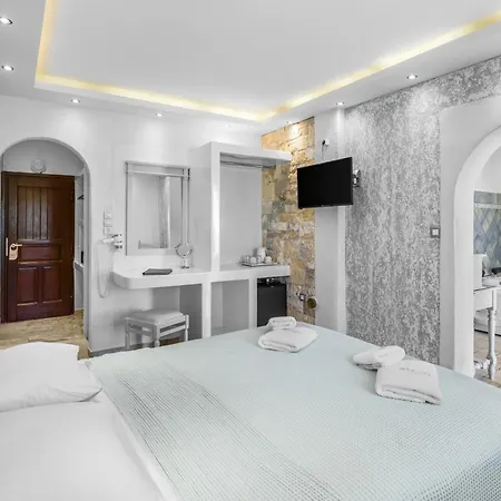 Ξενοδοχείο Contaratos 4*