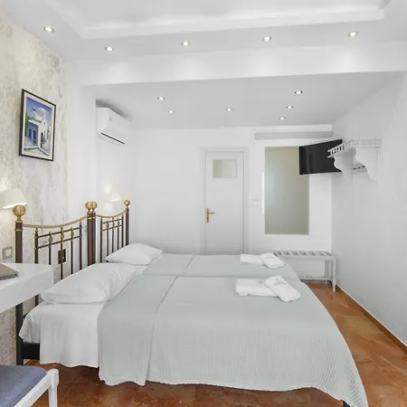 Contaratos Ξενοδοχείο 4*