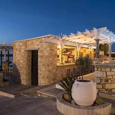 Contaratos נאוסה